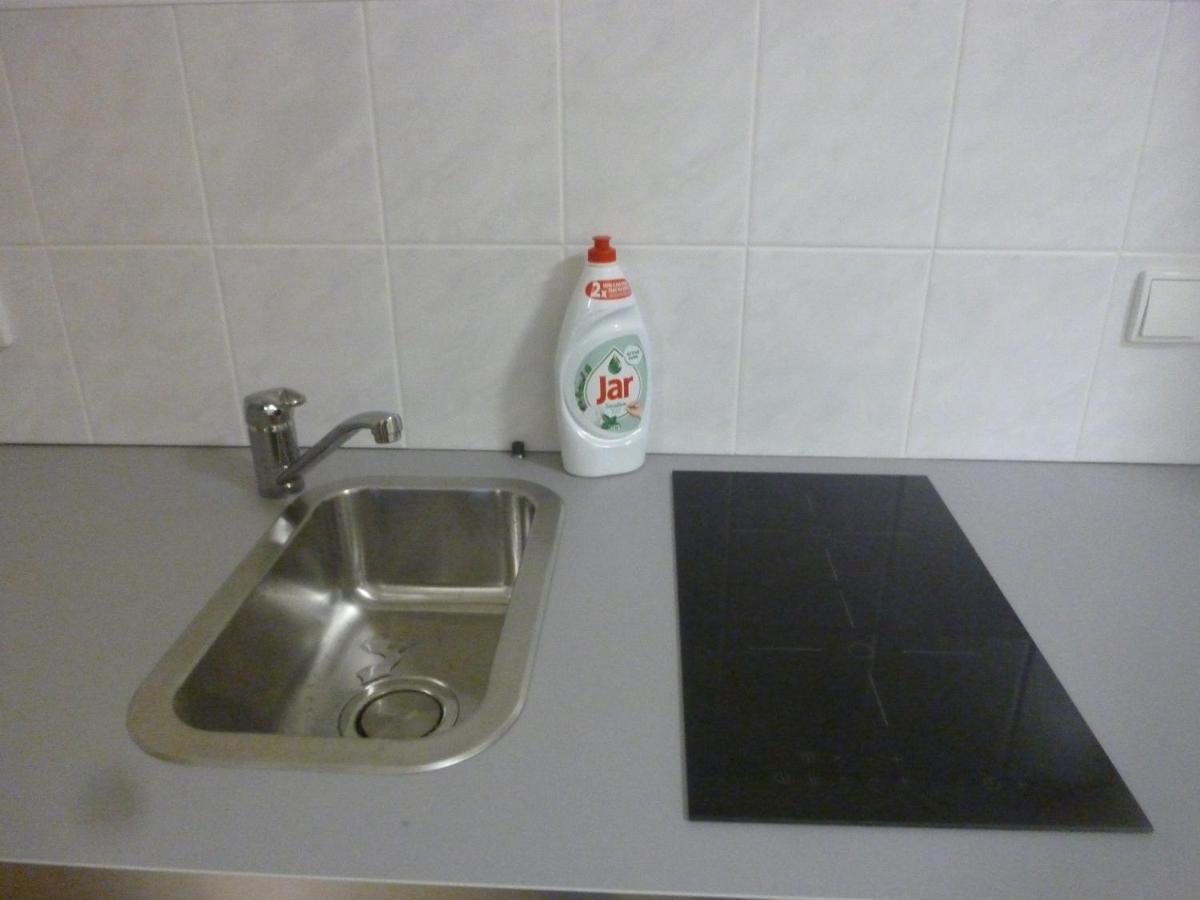 Apartment Van N Praga Zewnętrze zdjęcie